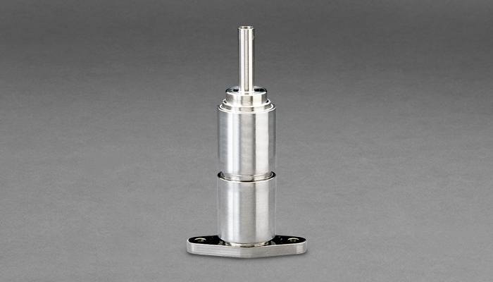 bipropellant-thruster-valves-grey-bckgrd-700x400-1.jpeg